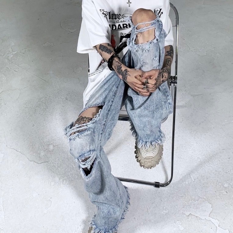 𝟒𝟐 𝐬𝐡𝐨𝐩 𝐬𝐭𝐮𝐝𝐢𝐨| 小眾嘻哈街頭膝蓋大破洞寬鬆毛邊微喇牛仔褲-細節圖3