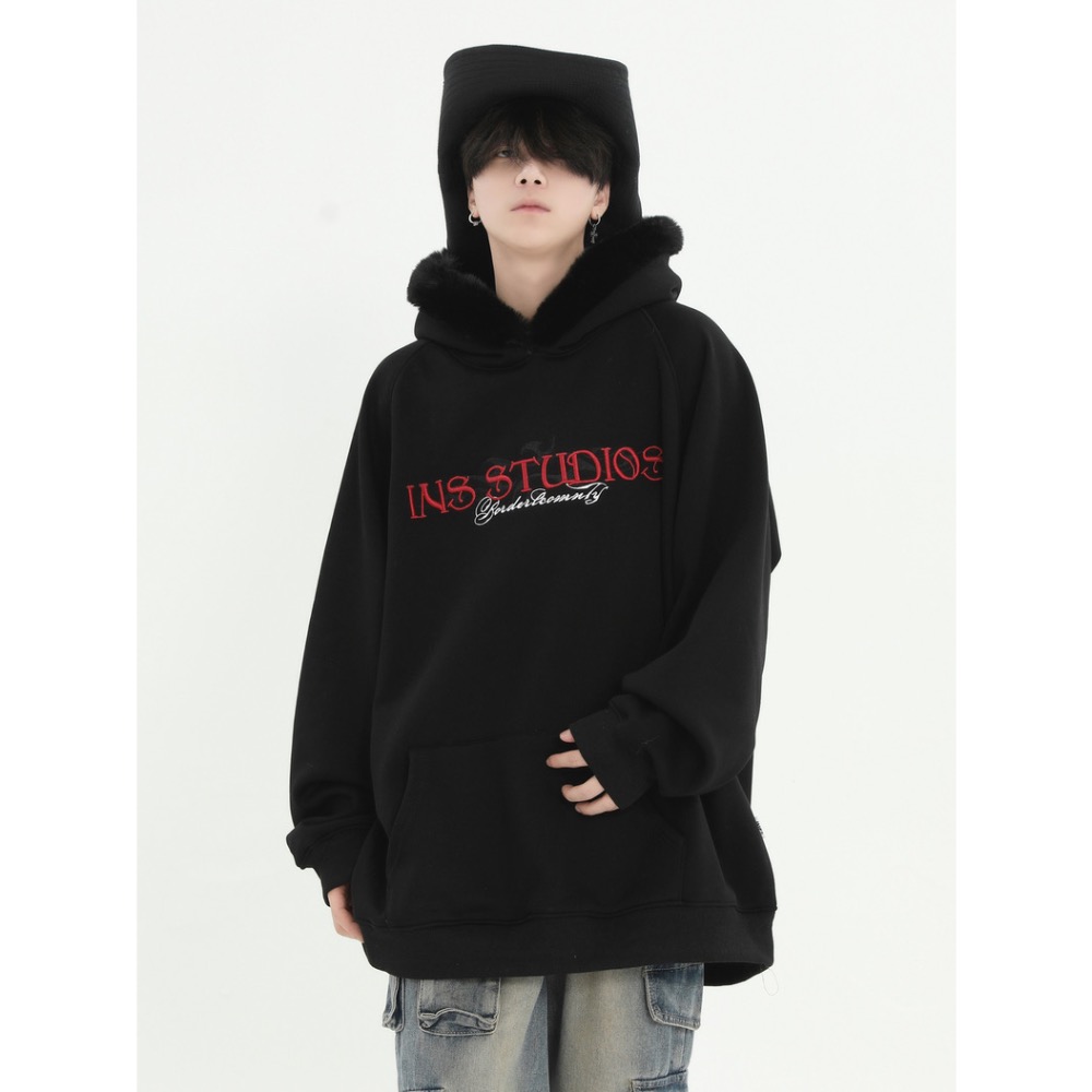 𝟒𝟐 𝐒𝐇𝐎𝐏 𝐬𝐭𝐮𝐝𝐢𝐨 | INS過年限定系列🧨美式刺绣LOGO毛領衛衣寬鬆重磅連帽衛衣-細節圖7