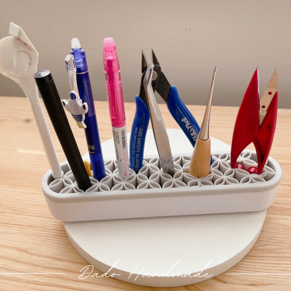 【手作材料】 矽膠縫紉工具收納盒  ▎筆筒 紗剪 錐子 縫紉 美甲 刷具 手作 多功能整理盒-細節圖2