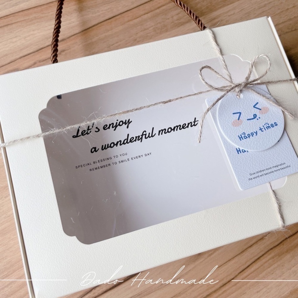 【禮盒包材】開窗設計提把包裝盒組  ▎附祝福小卡＆麻繩 ▎彌月禮盒 包裝盒 手提式包裝盒(現貨+預購)-細節圖11