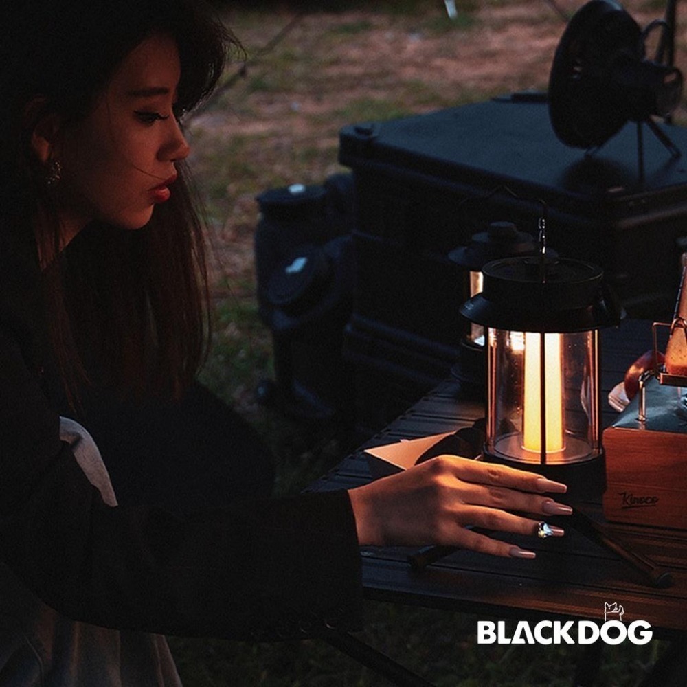 台灣現貨 Blackdog✨黑狗 LED手提露營燈 黑色/提拉米蘇-細節圖2