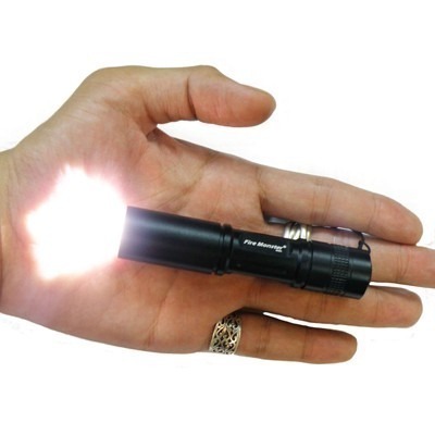 【光華車神】 Fire Monster 15W 鋁鎂合金超迷你手電筒 CREE R2 激白光 LED AA01-細節圖3