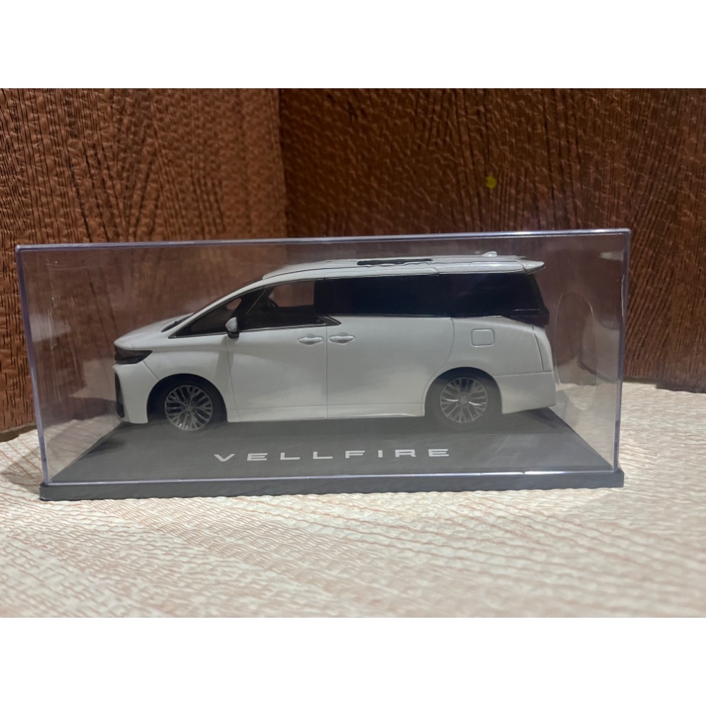 Toyota vellfire (alphard 雙生車）白色 1/30 日規原廠模型車-細節圖5