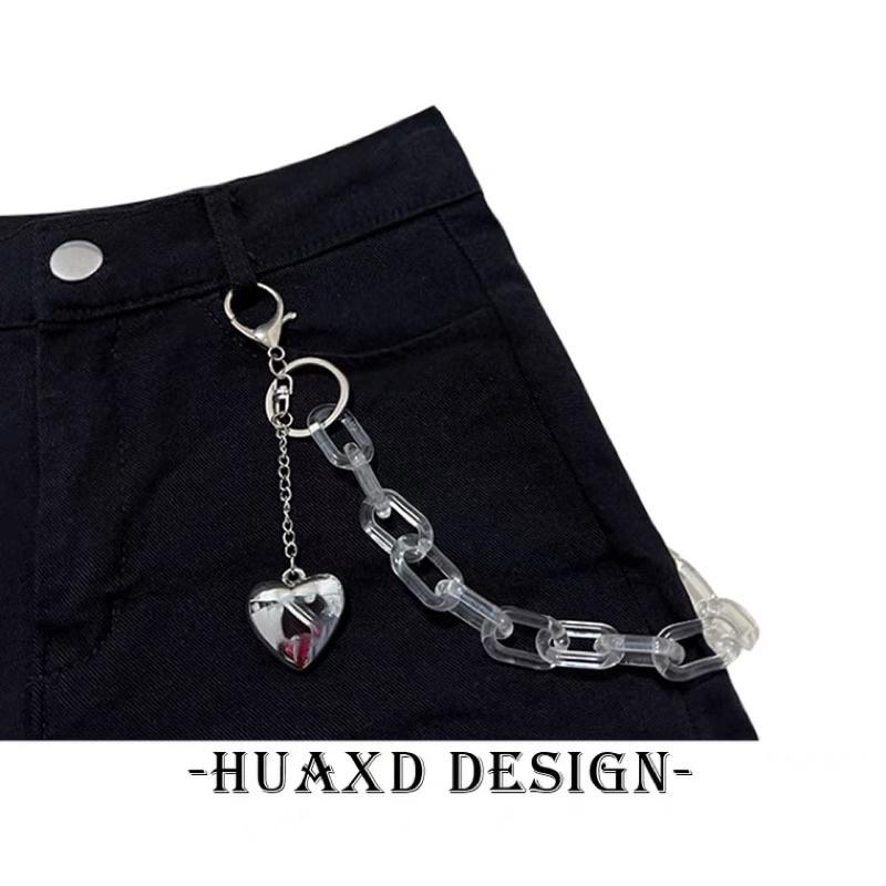 RM 預購 設計感 不規則 愛心鏈子 黑色 短褲 高腰扭扣 腿環褲-細節圖4