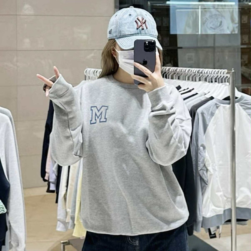 限時限量優惠 韓國代購  MARKM 經典刺繡M字大學T ✨極簡中性、寬鬆落肩、男女皆可穿✨-細節圖2