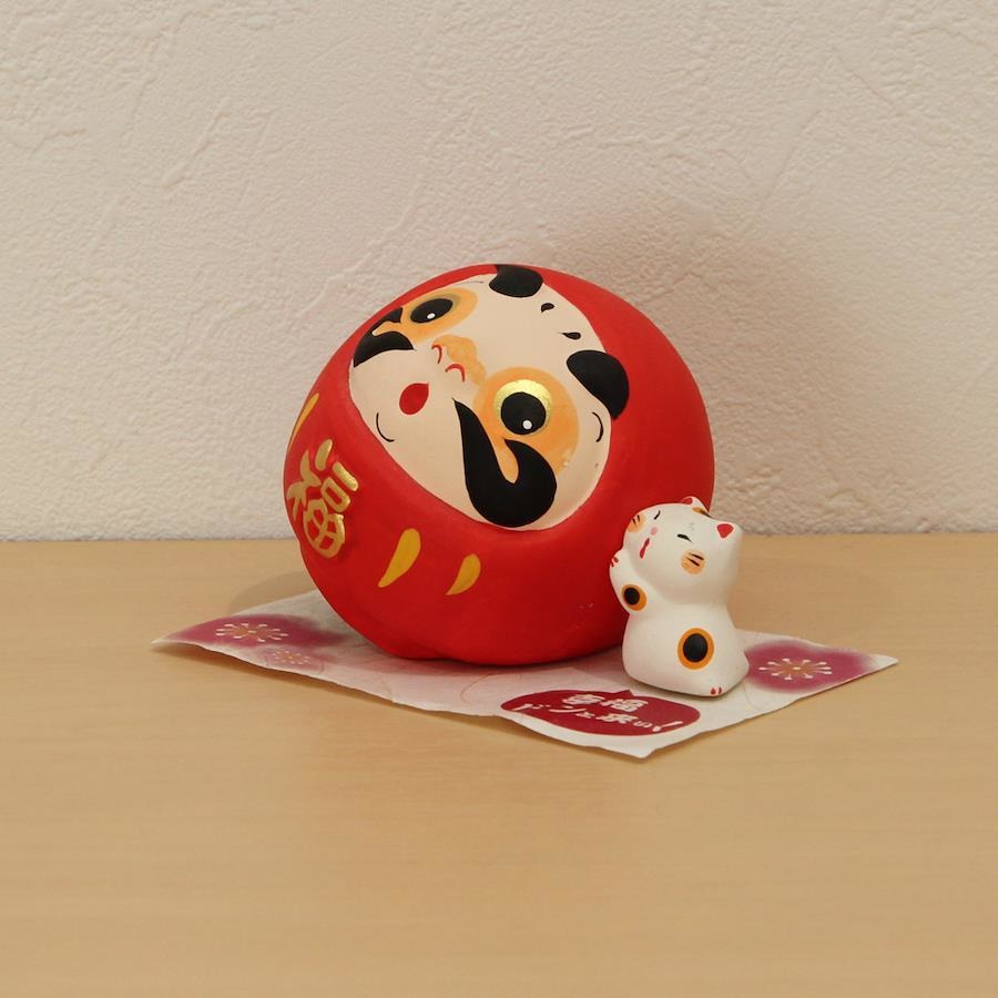 日本  祈福達摩・福氣滿滿招財達摩  存錢筒 — 把「好運」與「財運」都一起存起來！💰 京京國際代購-細節圖3