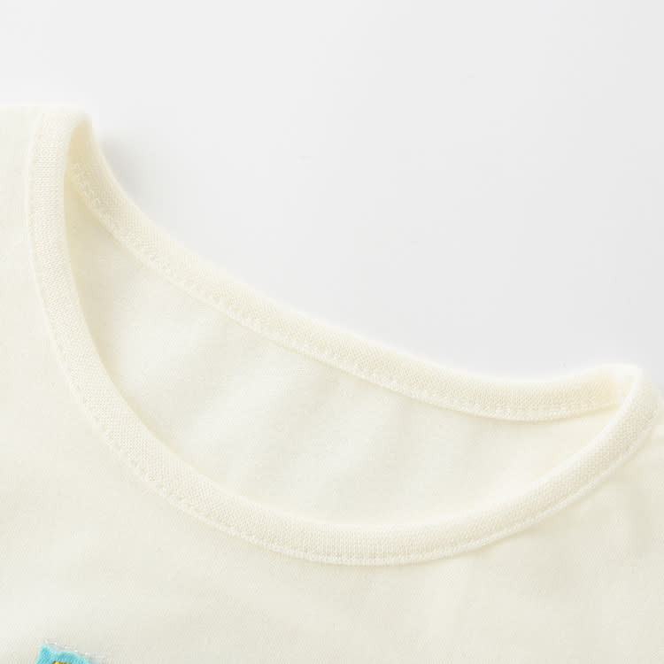 寶貝童裝女童套裝 夏季外貿童裝草莓刺繡兒童洋氣短袖t恤寶寶打底褲二件套-細節圖4