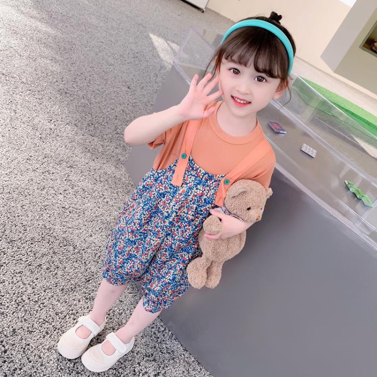 寶貝童裝女童夏裝套裝網紅寶寶夏季韓范洋氣時髦2短袖碎花背帶褲兒童3夏款-細節圖2