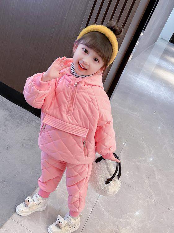 寶貝童裝2022冬季新款女童冬裝棉服套裝正韓洋氣時髦女寶寶加棉加厚二件套-細節圖4