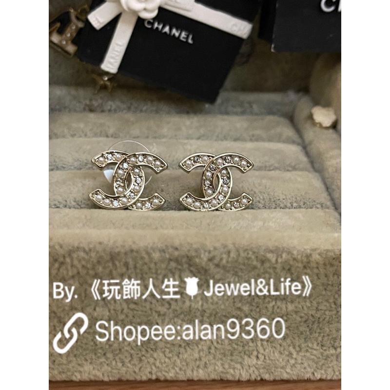 CHANEL 香奈兒 基本款 水鑽 珍珠 雙C logo 百搭 日常 迷你 二手 淡金色 造型 耳環-細節圖3
