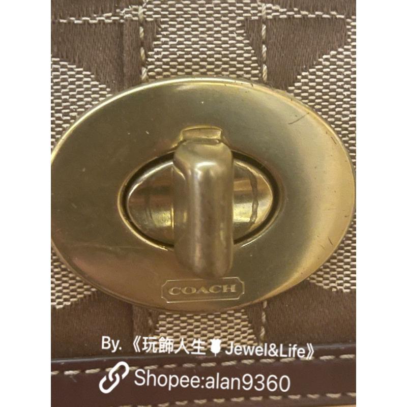 COACH 經典 咖啡色 老花 牛皮 金扣 二手 肩背包-細節圖5