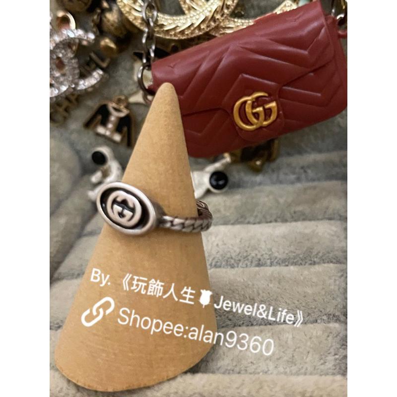 GUCCI 簡約 素雅 黑色琺瑯 二手 雕刻紋路 細版 復古銀 造形 戒指-細節圖4