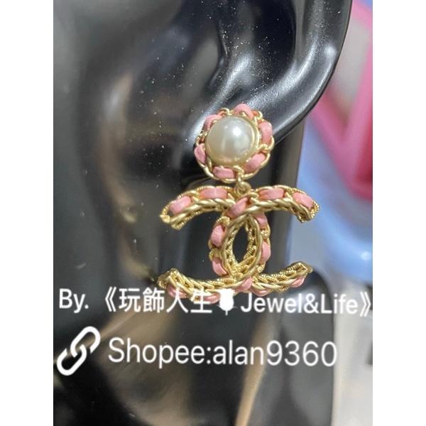 CHANEL 香奈兒 超美 皮革穿鍊 二手 雙C 大LOGO 乾燥玫瑰粉 黑金  珍珠 造型 耳環-細節圖4