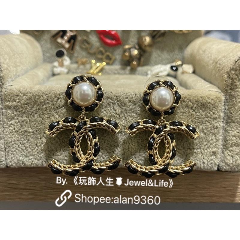 CHANEL 香奈兒 超美 皮革穿鍊 二手 雙C 大LOGO 乾燥玫瑰粉 黑金  珍珠 造型 耳環-細節圖6