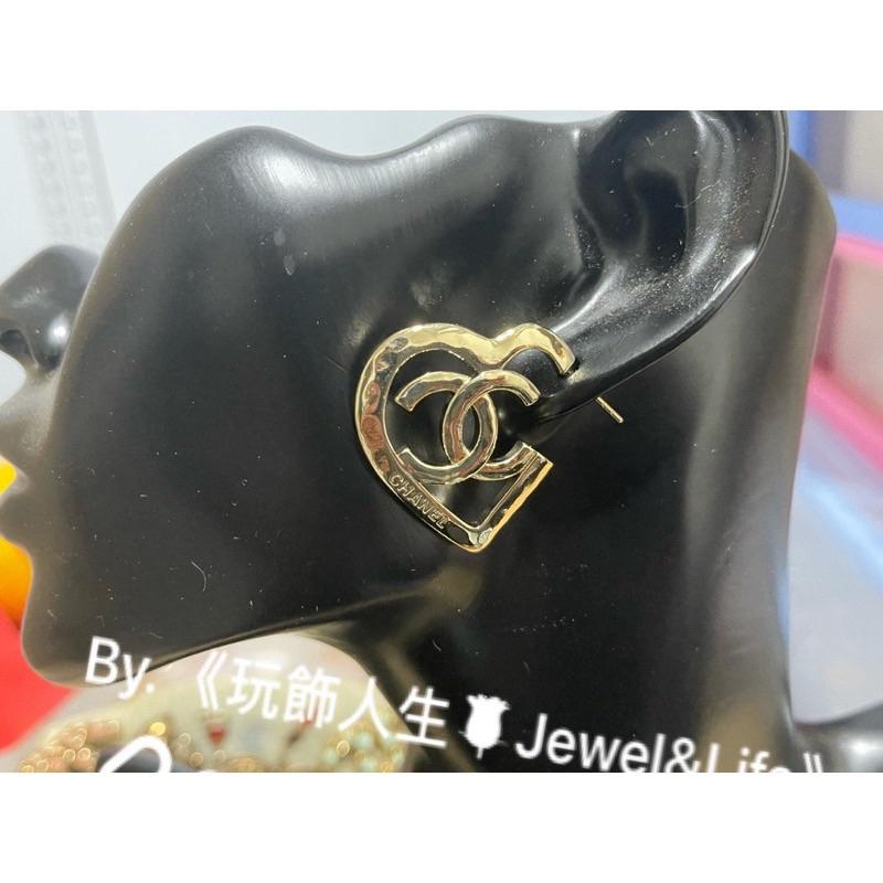 CHANEL 香奈兒 超美 金色 素面 立體 鏤空 大愛心 捶打面 二手 造型 耳環-細節圖6