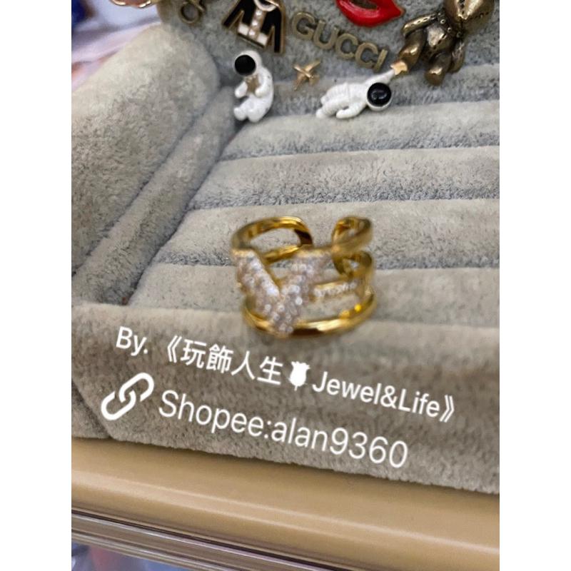 Louis Vuitton LV 經典V字 寬版 鏤空 二手 水鑽 造型 戒指-細節圖3