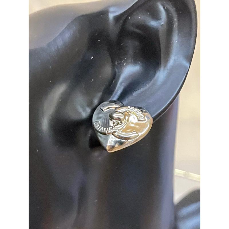 CHANEL 香奈兒 超美 經典 愛心 書包扣 二手 敲打紋 素面 淡金色 造型 耳環-細節圖7