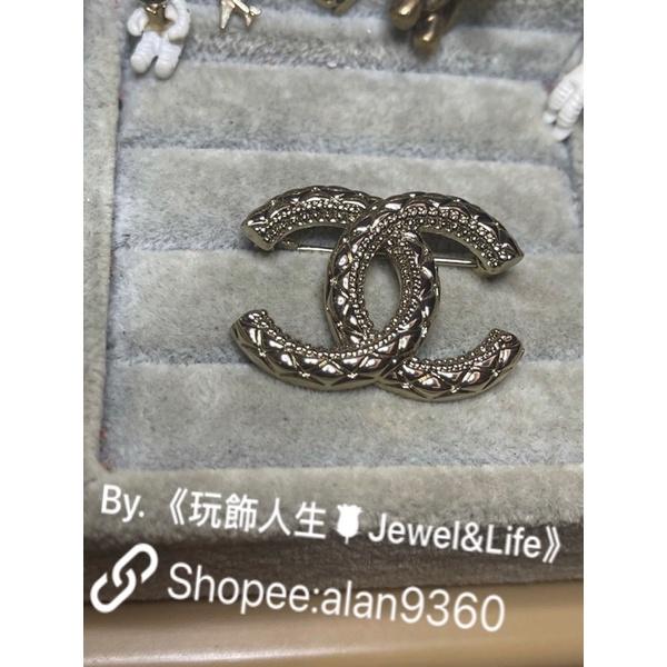 CHANEL 香奈兒 超美 經典 菱格紋 麥穗系列 淡金色  素面 百搭 二手 造型 胸針-細節圖5