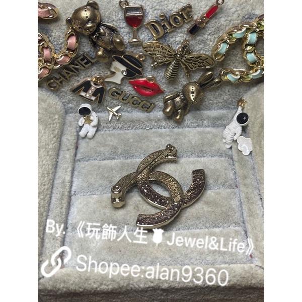 CHANEL 香奈兒 超美 經典 菱格紋 麥穗系列 淡金色  素面 百搭 二手 造型 胸針-細節圖8