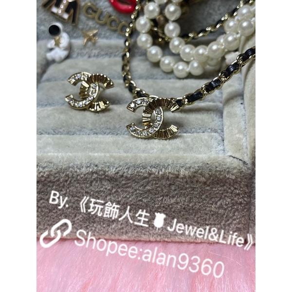 CHANEL 香奈兒 簡約 設計 半邊 水鑽 半邊 方格 日常穿搭 二手 金色  造型 耳環-細節圖7