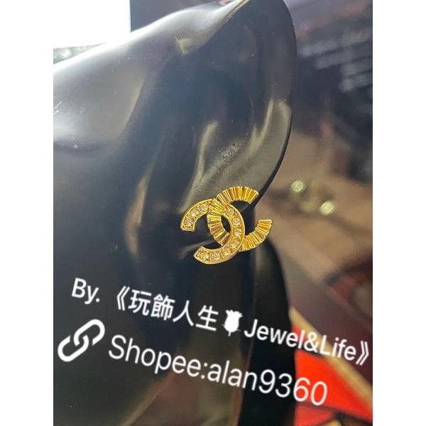 CHANEL 香奈兒 簡約 設計 半邊 水鑽 半邊 方格 日常穿搭 二手 金色  造型 耳環-細節圖9
