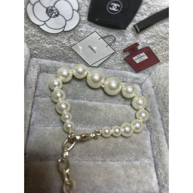 CHANEL 香奈兒 超美  氣質 大小 珍珠 淡金色 二手 水鑽 雙C 造型 手鍊-細節圖4