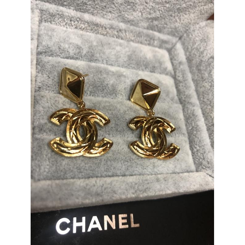 CHANEL 香奈兒  復古金色 大logo 二手 金色菱形切割耳環-細節圖2