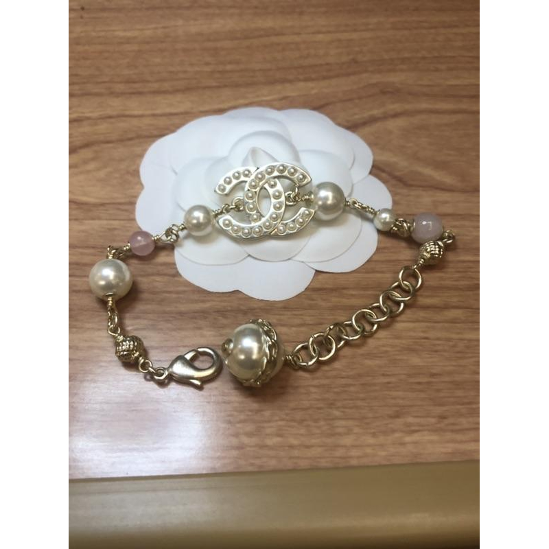Chanel  香奈兒 粉金色 珍珠 雙C 二手 造型 手鍊-細節圖3