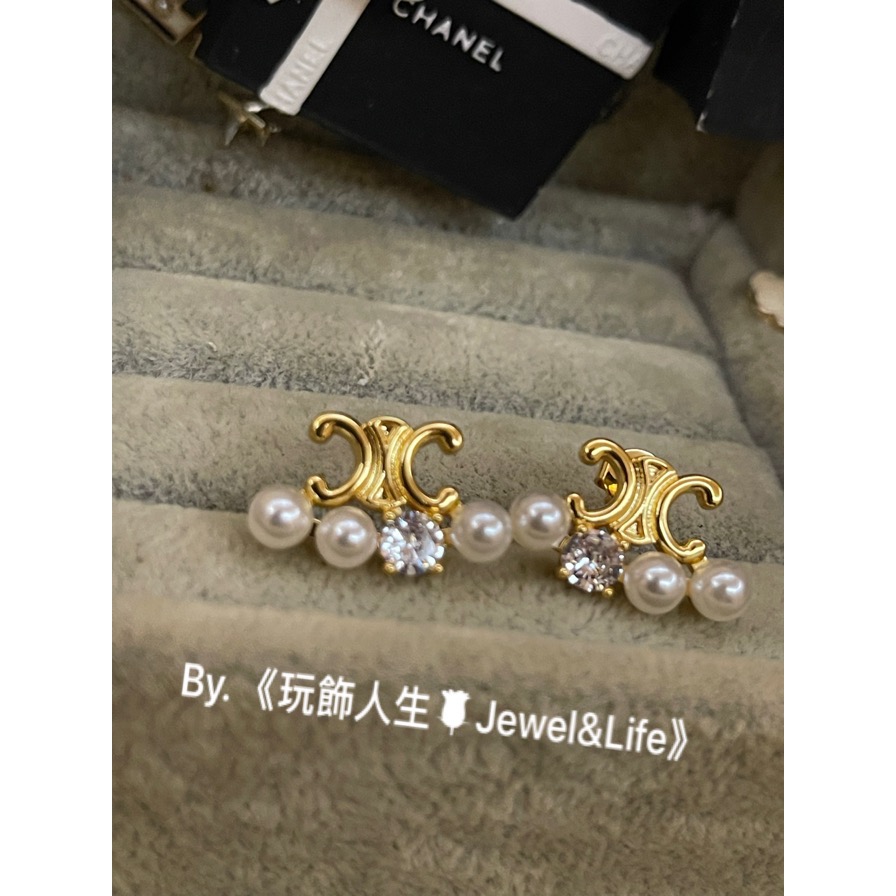 品牌經典💯CELINE 凱旋門 LOGO 扇形 水鑽 珍珠 迷你 金色 二手 造型 耳環-細節圖2