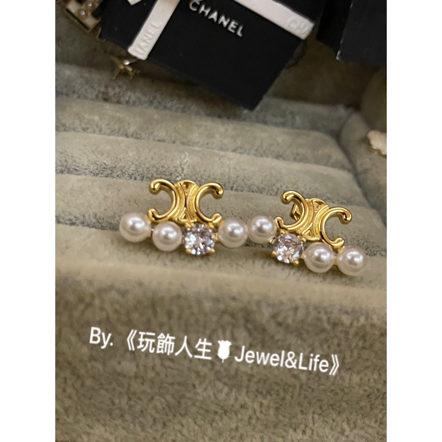 品牌經典💯CELINE 凱旋門 LOGO 扇形 水鑽 珍珠 迷你 金色 二手 造型 耳環-細節圖3