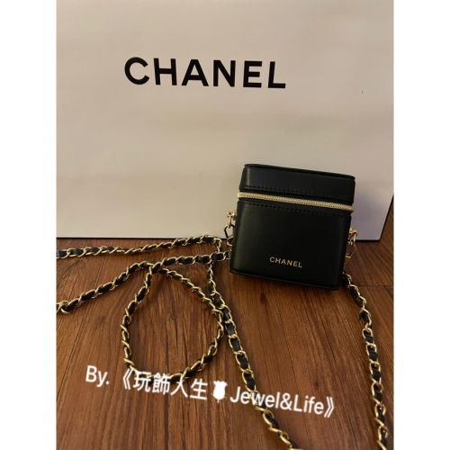 Chanel 品牌VIP經典贈品MAKE UP系列💯 超美 黑色 金扣 改造口紅包 硬包 小廢包 斜背包