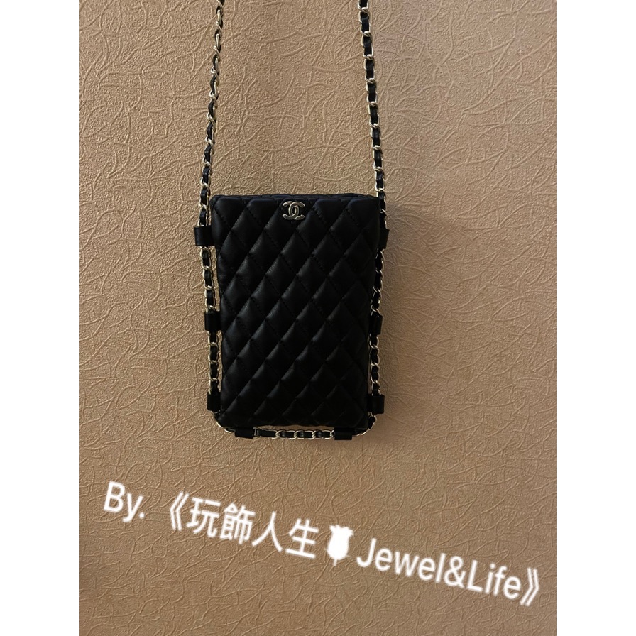 品牌VIP經典贈品MAKE UP系列💯 超美 黑色皮穿鍊 Chanel 金扣 斜背包 手機包 小廢包 斜背包 鏈帶包-細節圖9