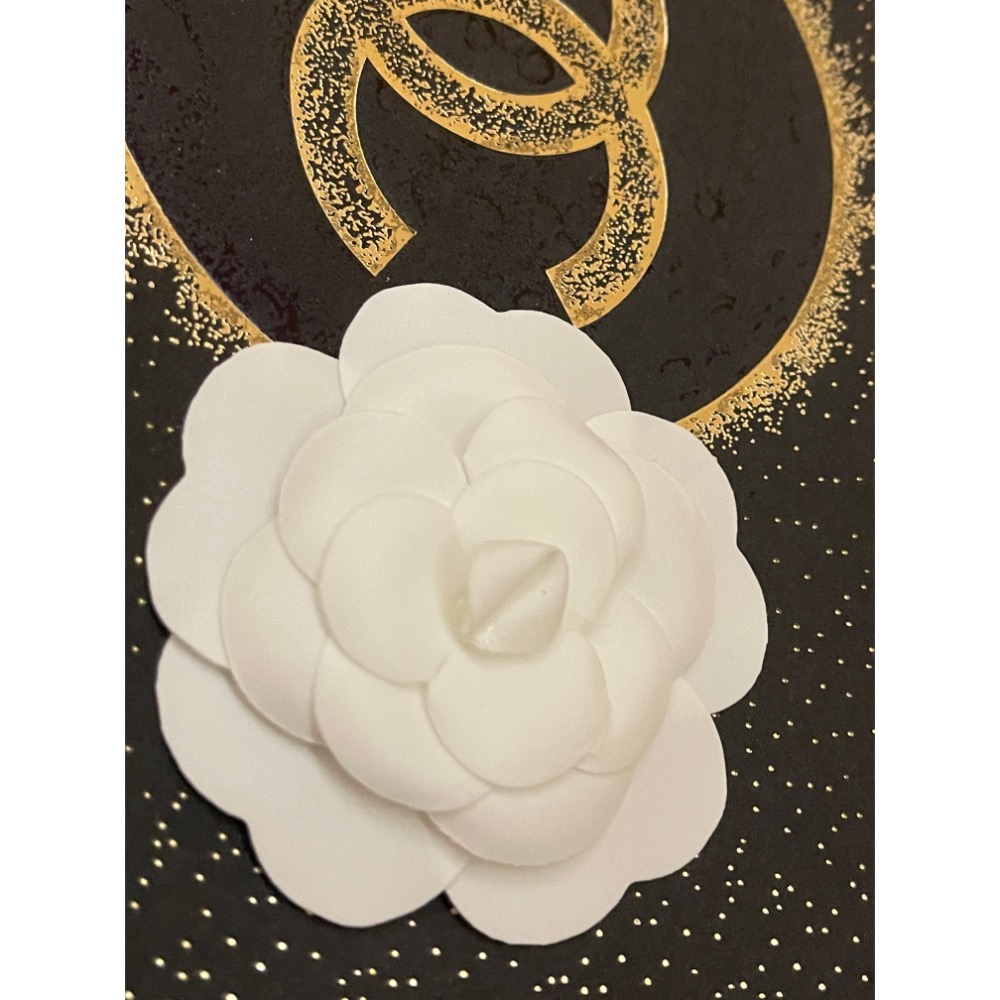 香奈兒 CHANEL 2020限量 銀白 壓克力 山茶花 裝飾-細節圖6