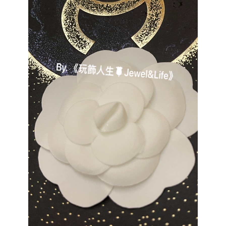 香奈兒 CHANEL 2020限量 銀白 壓克力 山茶花 裝飾-細節圖9