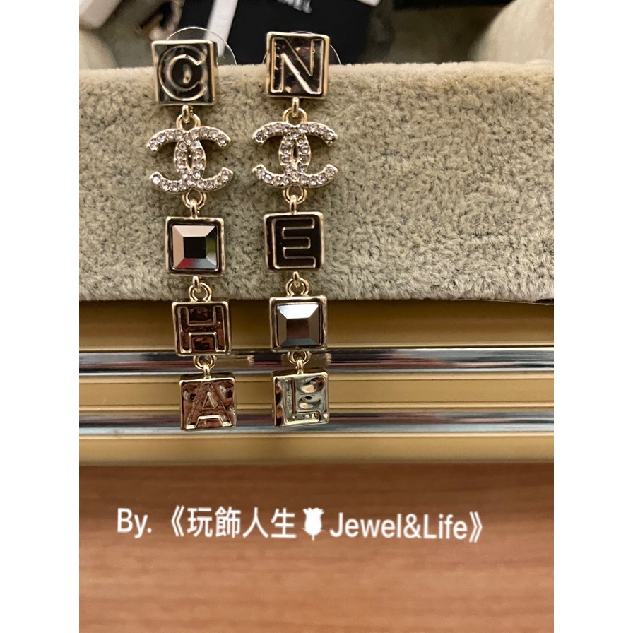 CHANEL 香奈兒 超美 小方糖系列 灰黑水晶 字母 雙C 垂墜式 二手 淡金色 造型 耳環-細節圖5