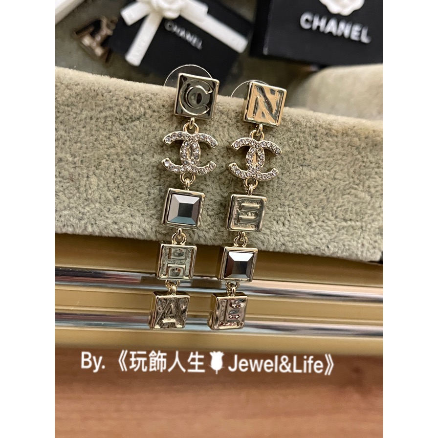 CHANEL 香奈兒 超美 小方糖系列 灰黑水晶 字母 雙C 垂墜式 二手 淡金色 造型 耳環-細節圖9