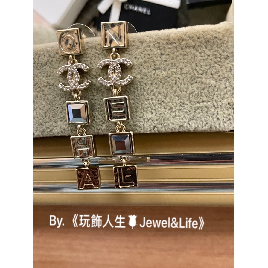 CHANEL 香奈兒 超美 小方糖系列 灰黑水晶 字母 雙C 垂墜式 二手 淡金色 造型 耳環-細節圖10