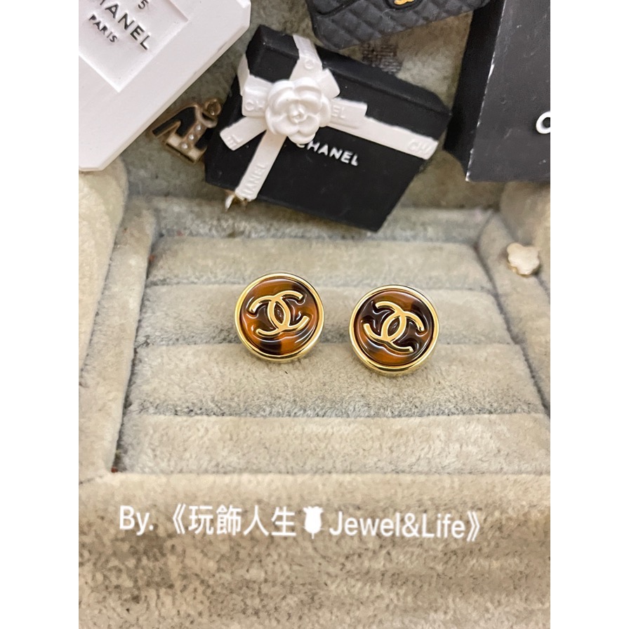 CHANEL 香奈兒 超美 迷你 琥珀 玳瑁色 立體 logo  素面 金色 圓型 造型 耳環-細節圖3