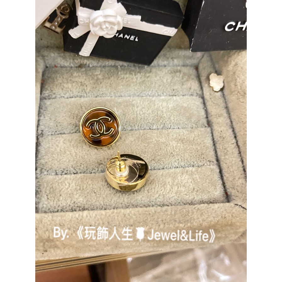 CHANEL 香奈兒 超美 迷你 琥珀 玳瑁色 立體 logo  素面 金色 圓型 造型 耳環-細節圖7