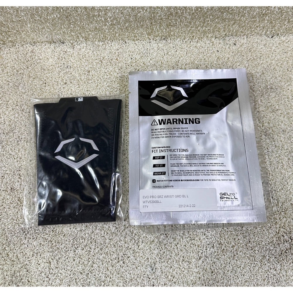 = 威勝 運動用品 = EVO PRO SRZ 打擊護腕 WTV5200BL (黑)-規格圖2