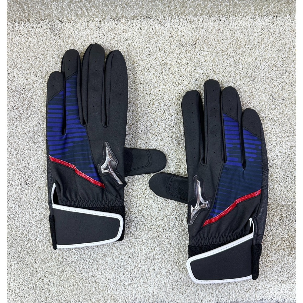 = 威勝 運動用品 = 24年 Mizuno 打擊手套(雙) 黑x寶藍 1ETEA46596-規格圖3