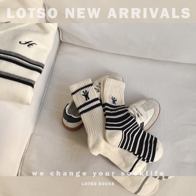 LOTSO SOCKS 日系刺繡招手兔中筒襪 堆堆襪 條紋襪 女襪 襪子 穿搭 LM076-細節圖7