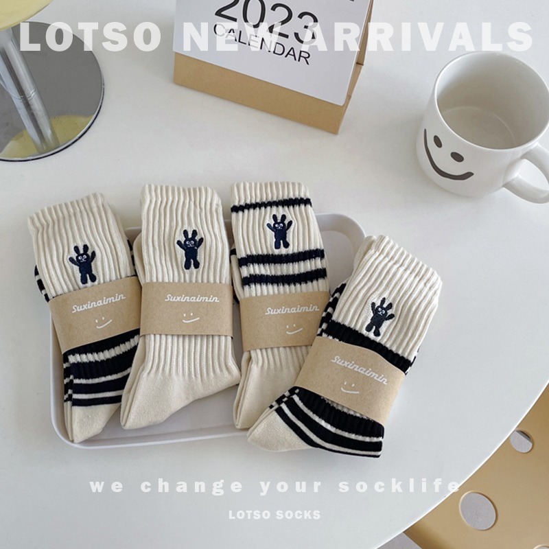 LOTSO SOCKS 日系刺繡招手兔中筒襪 堆堆襪 條紋襪 女襪 襪子 穿搭 LM076-細節圖8