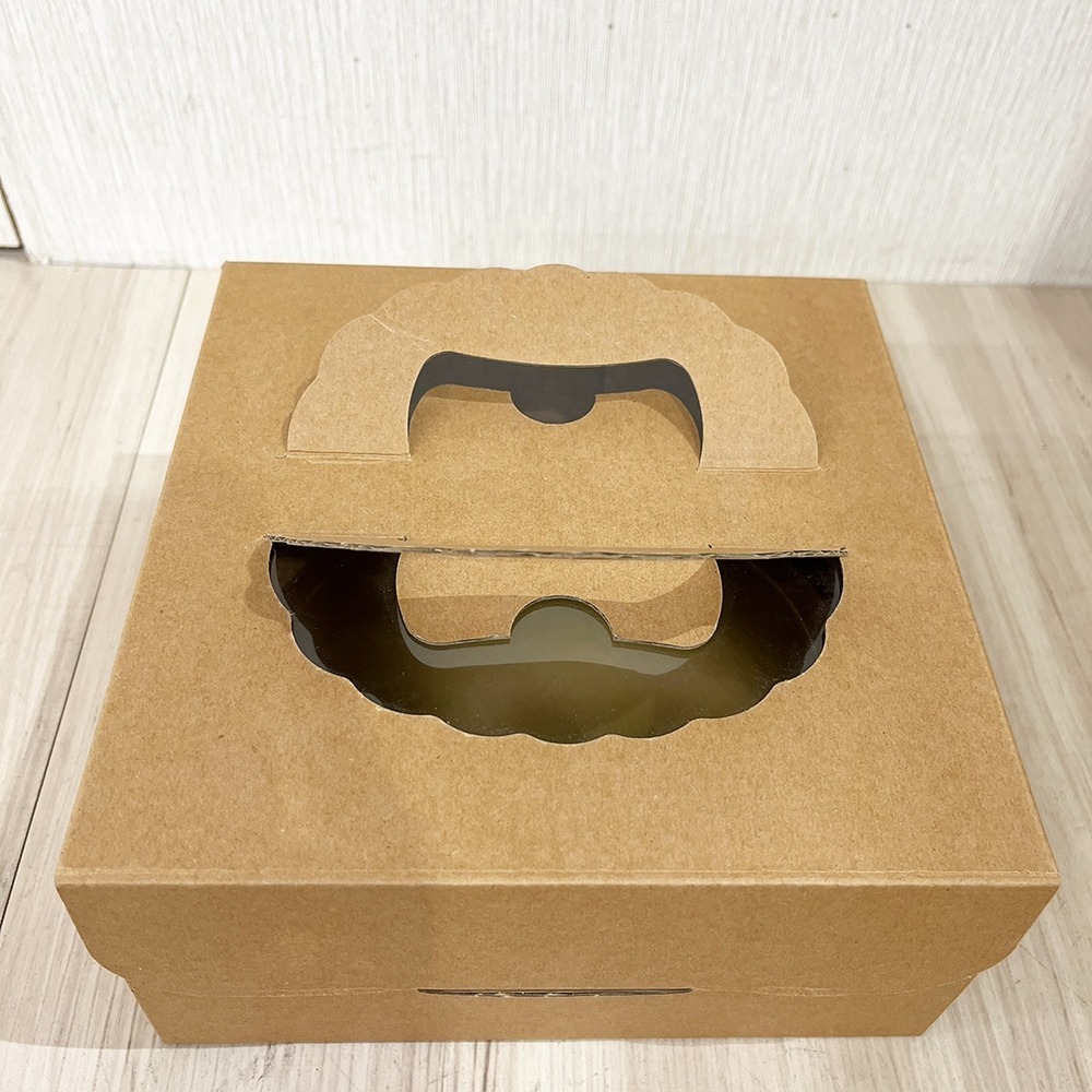 【鴻海烘焙材料】牛皮色 手提蛋糕盒 6吋8吋 牛皮手提派盒(附底盤) 蛋糕盒慕斯 紙盒 甜點手提盒 手提蛋糕盒 外帶盒-細節圖6