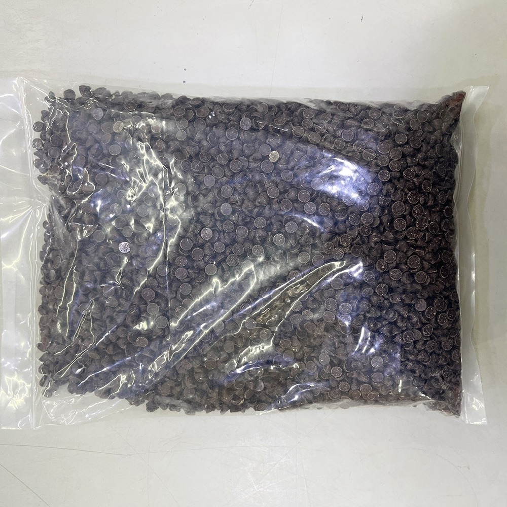 【柚子烘焙食品】博列羅耐烤黑可可豆 1KG  代可可脂苦甜巧克力水滴 耐烤巧克力  耐烘焙耐烤黑可可豆  水滴型-細節圖2