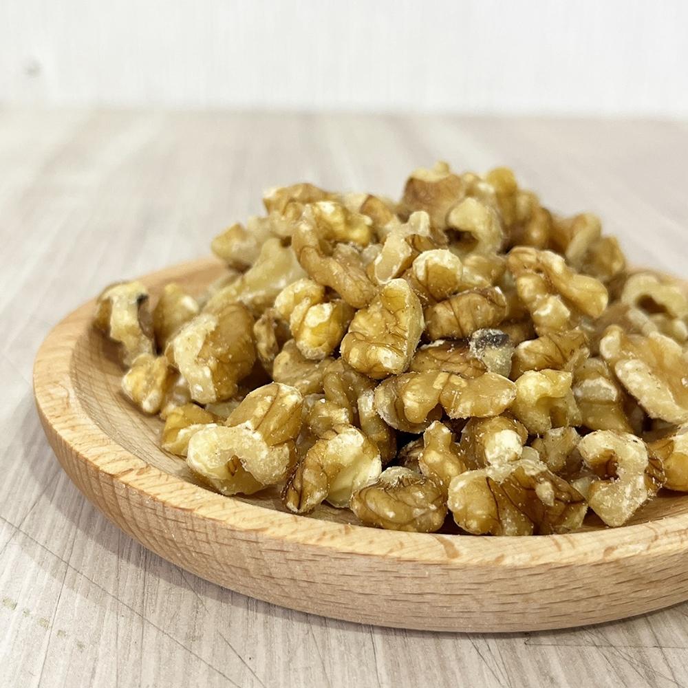 【柚子烘焙食品】美國加州核桃 美國 1/8核桃 30磅(冷藏)美國核桃 去殼核桃 碎核桃 養生 堅果 零食 烘焙 生核桃-細節圖2