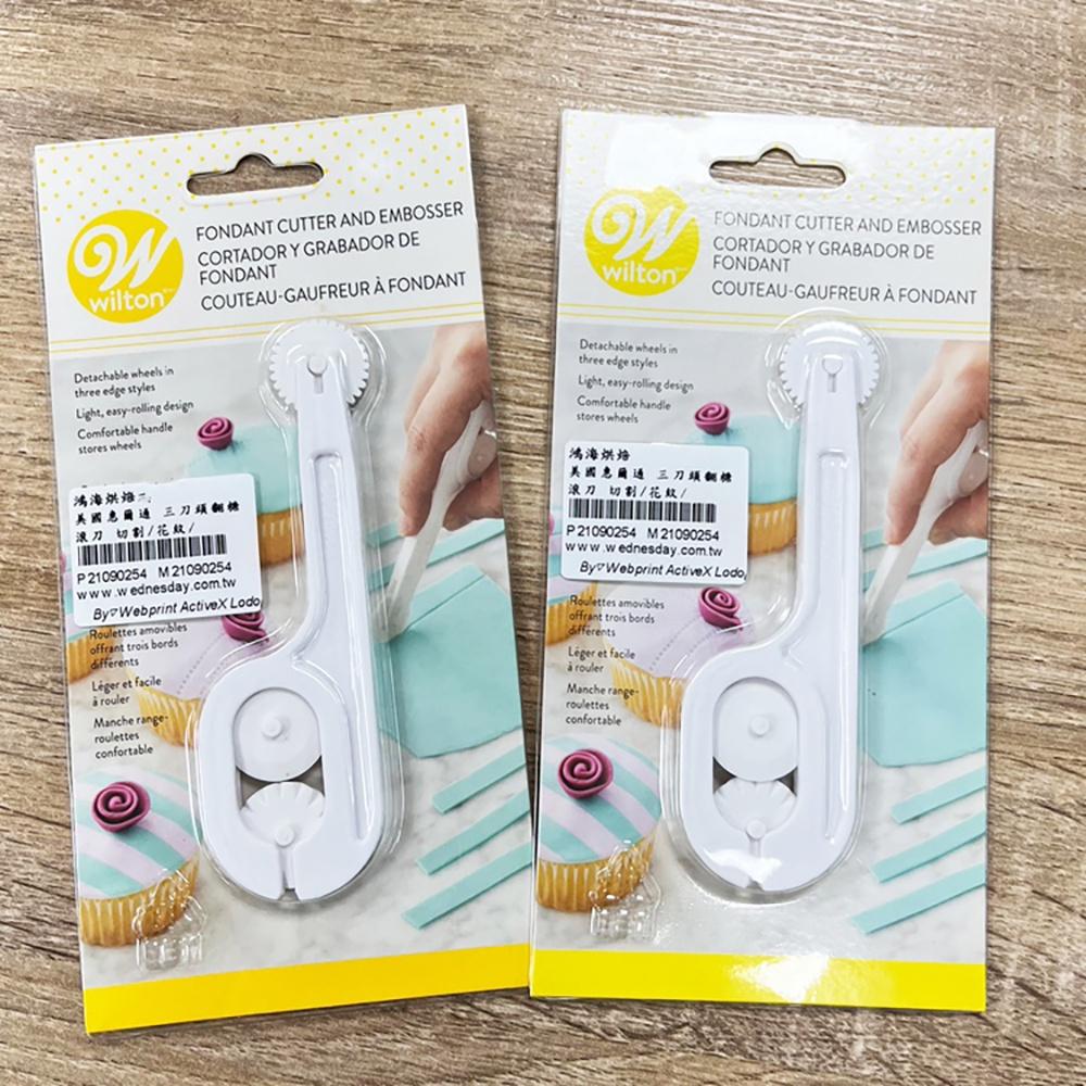 【柚子烘焙食品】美國 Wilton惠爾通 翻糖工具 翻糖滾刀 三刀頭翻糖滾刀 切割花紋 滾刀 滾刀切割器 壓紋機 車縫線-細節圖4