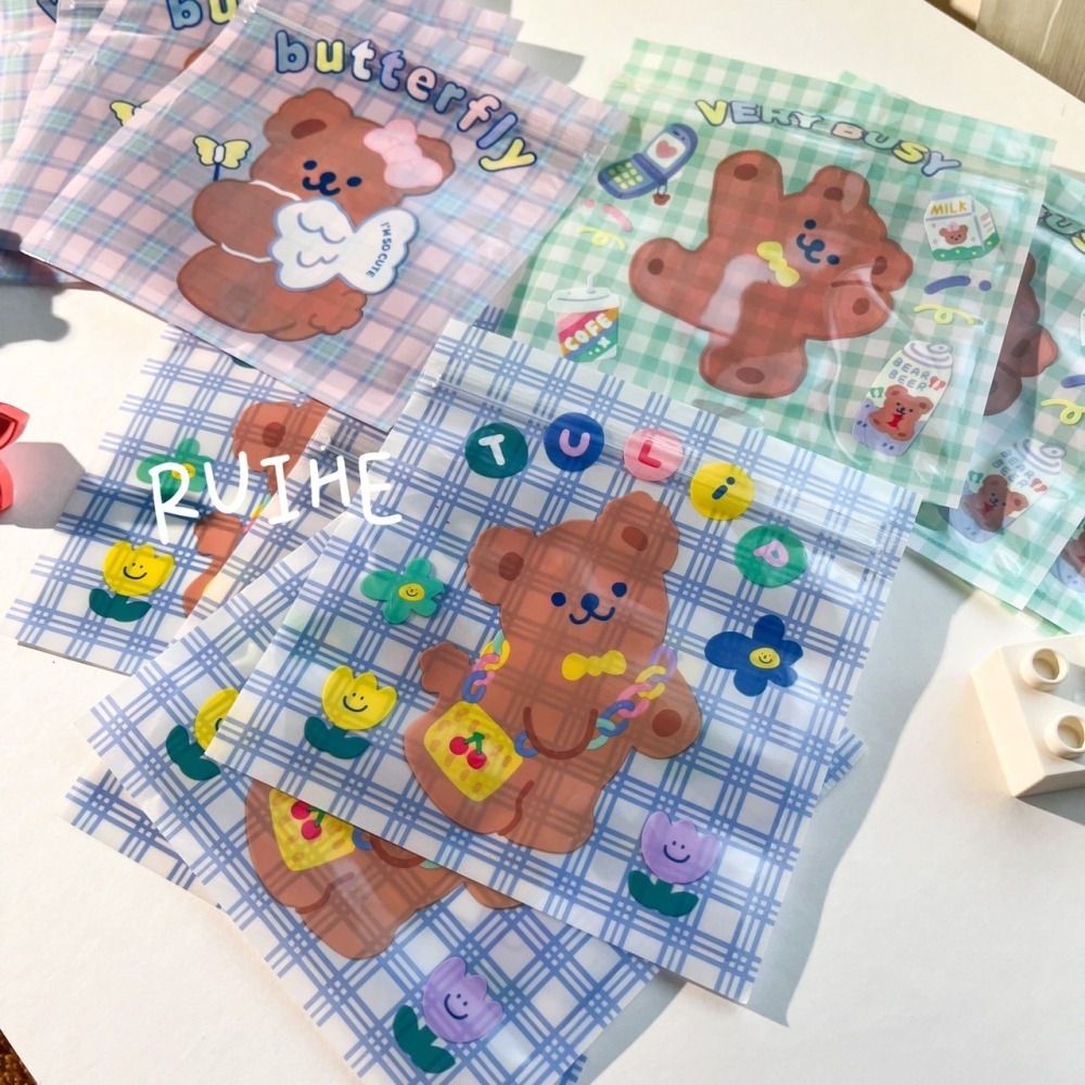 ✨台灣現貨✨格子小熊夾鏈袋 自封袋 禮物袋 收納袋 創意可愛小熊 零食密封袋 少女心食品餅乾糖果袋 小號雜物包裝整理袋-細節圖8