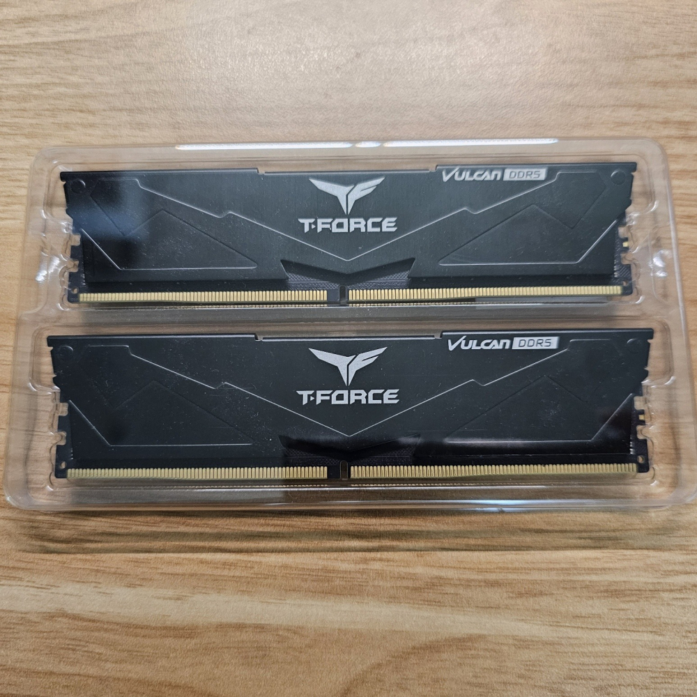 十銓 T-FORCE VULCAN DDR5 6400 64GB 32GBx2 CL34 黑色-細節圖3