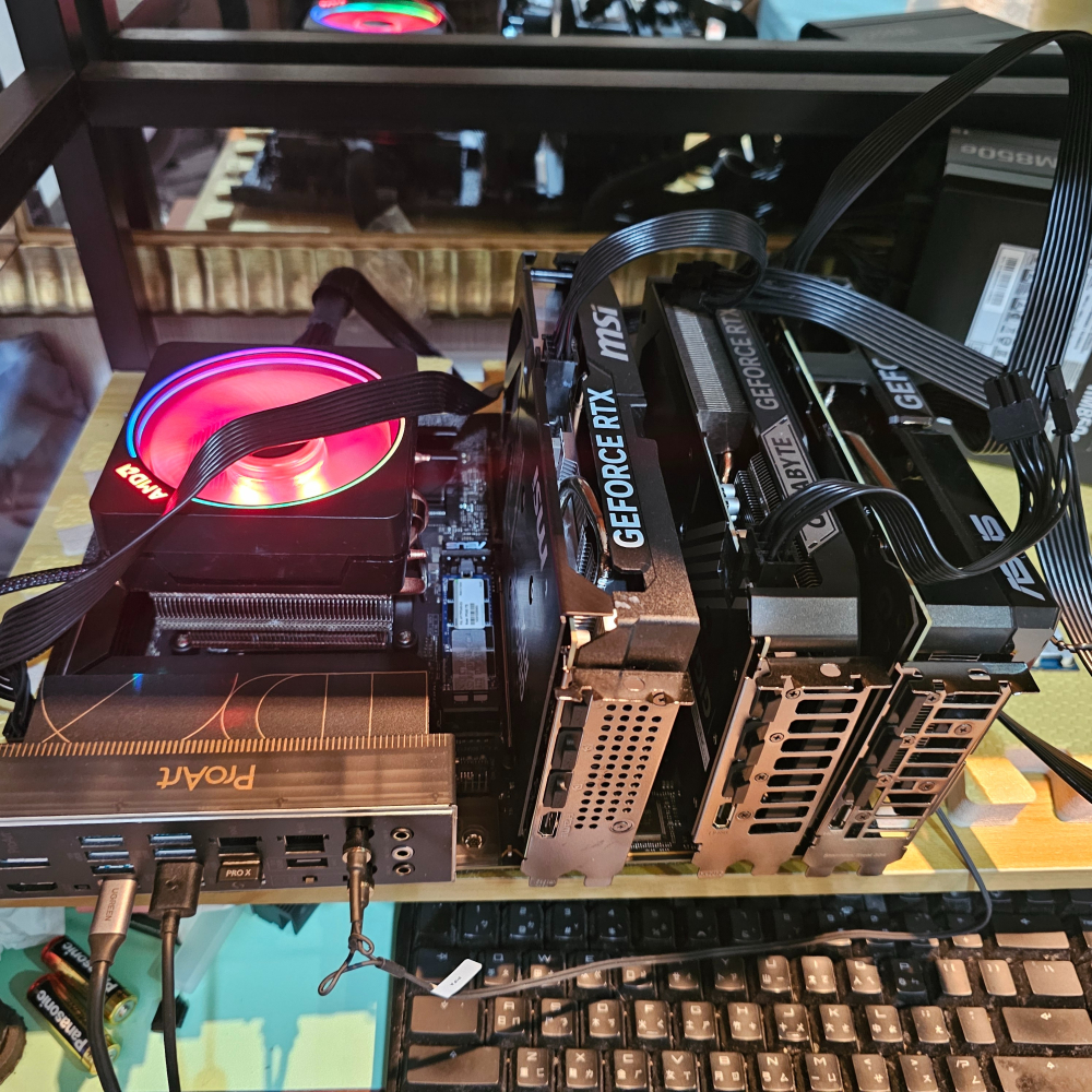 ASUS ProArt X870E-CREATOR WIFI AM5 主機板 二手 原廠配件齊全-細節圖3